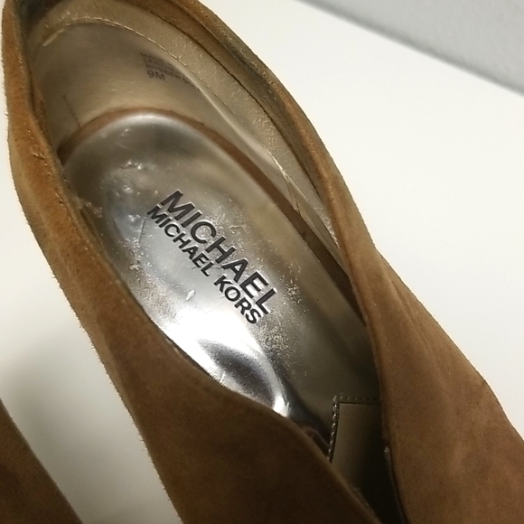 MICHAEL KORS suede booties - Picture 5 of 16